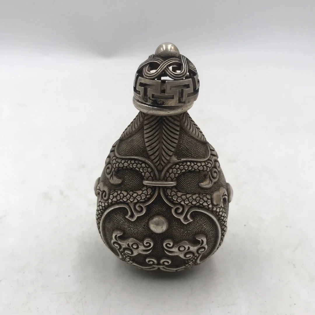 Vintage Collectible Bottles - Botella de tabaco china de bronce